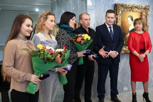 Вручены государственные премии Волгоградской области в сфере культуры за 2019 год Вручены государственные премии Волгоградской области в сфере культуры за 2019 год