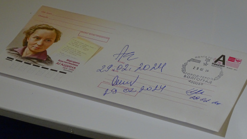 В Волгоградском краеведческом музее открылась выставка к юбилею Маргариты Агашиной