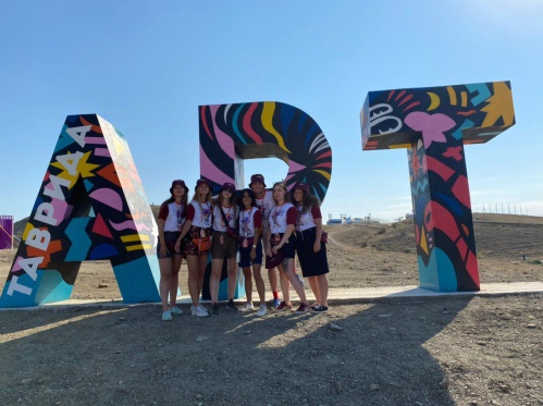 Волгоградские волонтёры культуры приняли участие в фестивале «Таврида-Арт»