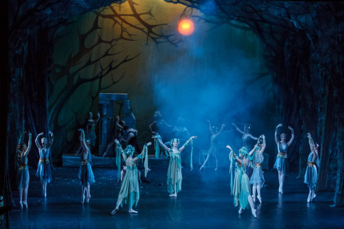 На сцену «Царицынской оперы» возвращаются балетные дивертисменты 