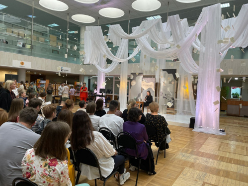 На книжный фестиваль в Волгоградскую Горьковку пришли более семи тысяч гостей