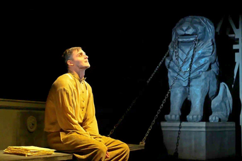 В Волгоградском ТЮЗе прошли премьерные показы спектакля «Белые ночи»