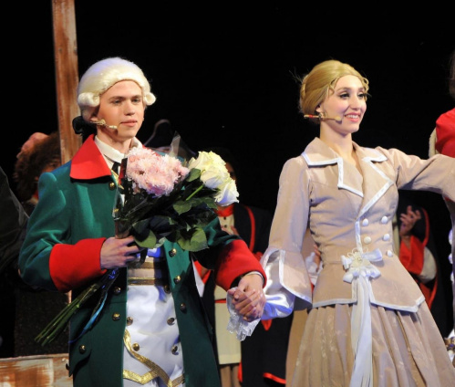 Волгоградские студенты и выпускники вузов выступают на профессиональной сцене