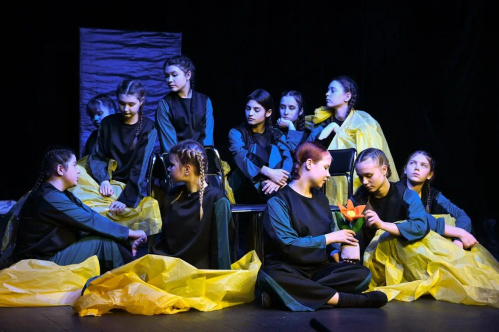 Воспитанники театра «Обыкновенное чудо» выступили на сцене Волгоградского ТЮЗа