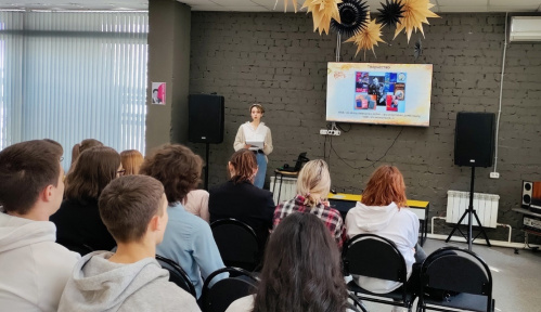 Молодым волгоградцам рассказали о наследии Юрия Бондарева