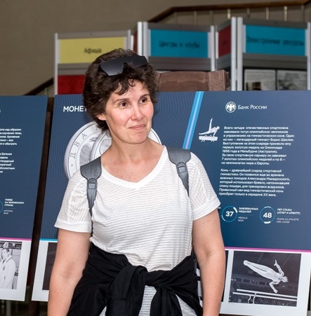 Волгоградскую «Горьковку» посетила популярный литературный критик Галина Юзефович