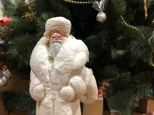 Краеведческий музей представляет раритетные новогодние игрушки