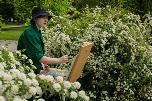 Волгоградский сквер стал цветным