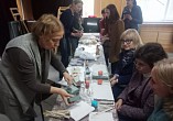 Волгоградские педагоги научились мастерить дымковскую игрушку
