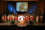 Артисты Михайловки на сцене отремонтированного ДК масштабно отметили 800-летие Александра Невского