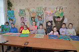 В Дубовке открылась выставка детских рисунков